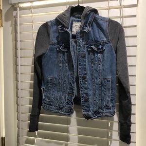 Abercrombie& Fitch Jean Jacket